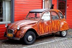 They Don't Make 'Em Like They Used To (Amsterdam, Netherlands) . . . © 2007 Alan Ticheler. All rights reserved.